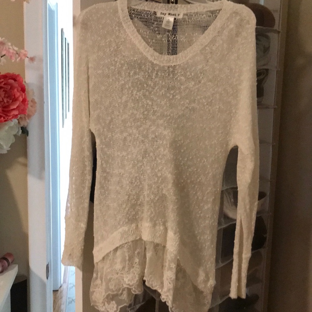 Elegant white sweater